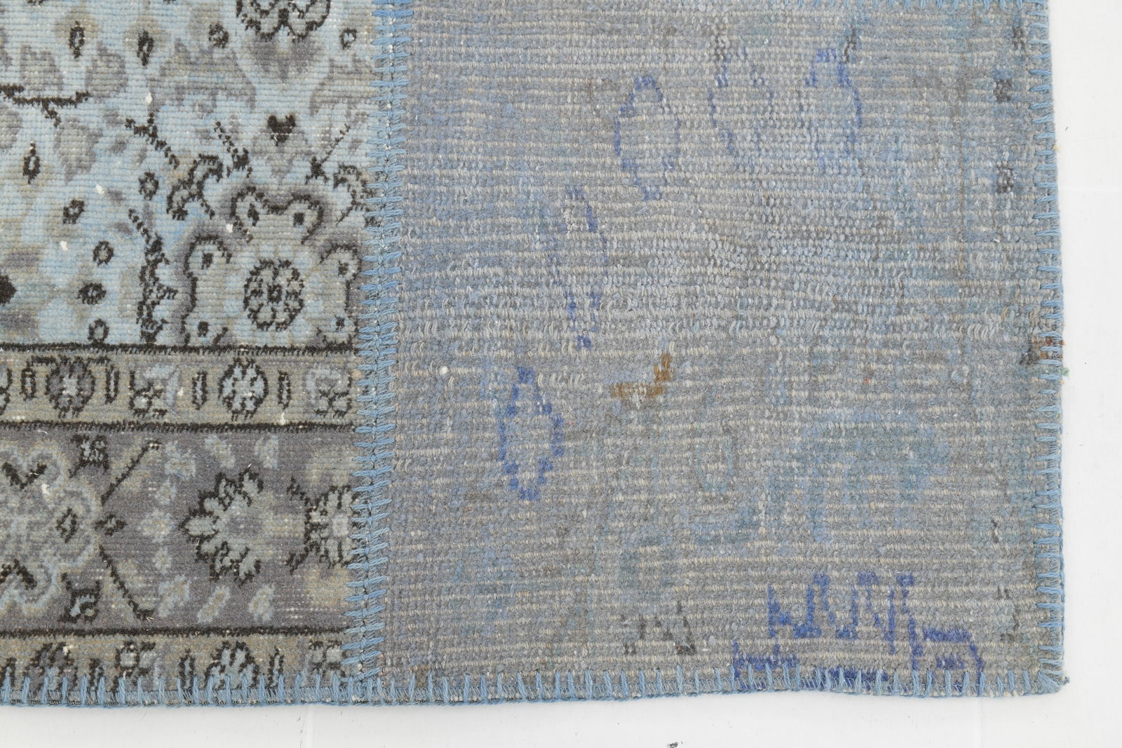 5'7'' x 8'2'' Handmade Vintage Wool Patchwork Rug - 294 - 11