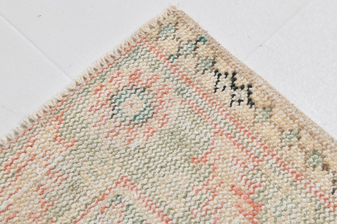 5'8'' x 9'4'' Handmade Vintage Wool Rug - 20168 - 10