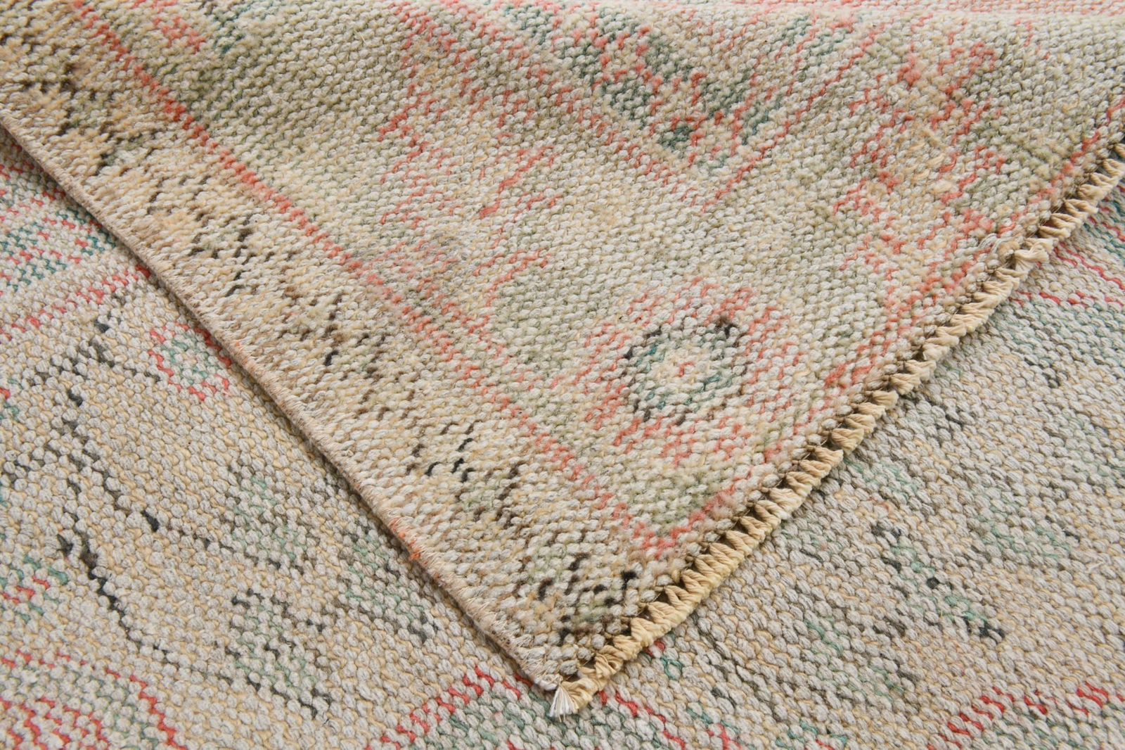 5'8'' x 9'4'' Handmade Vintage Wool Rug - 20168 - 16