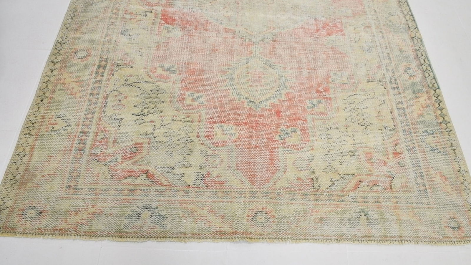 5'8'' x 9'4'' Handmade Vintage Wool Rug - 20168 - 17