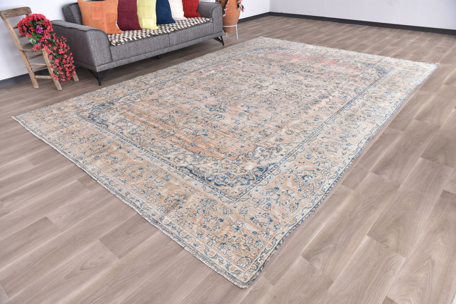 9'2'' x 13'2'' Unique Handmade Vintage Rug - 25050 - 2