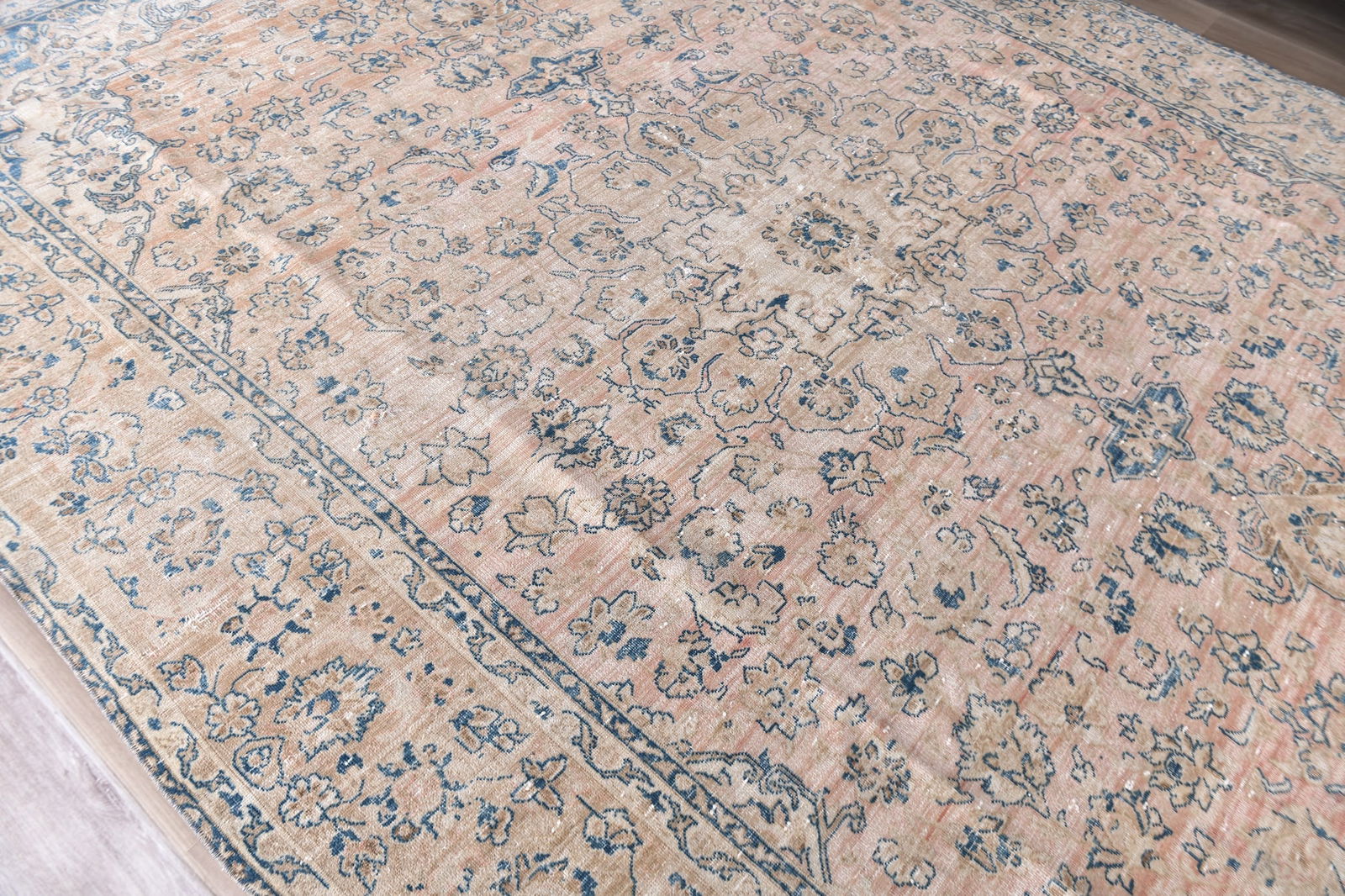 9'2'' x 13'2'' Unique Handmade Vintage Rug - 25050 - 4