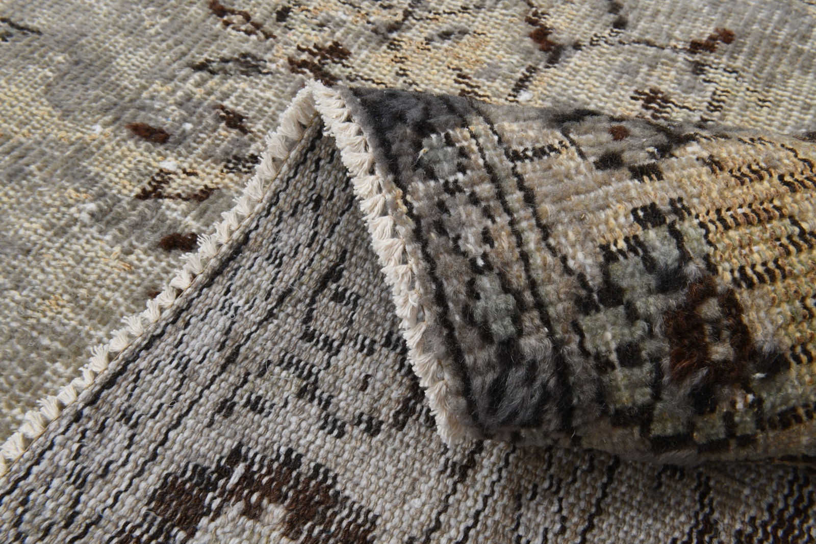 5'4'' x 9'8'' Handmade Vintage Wool Rug - 20243 - 15