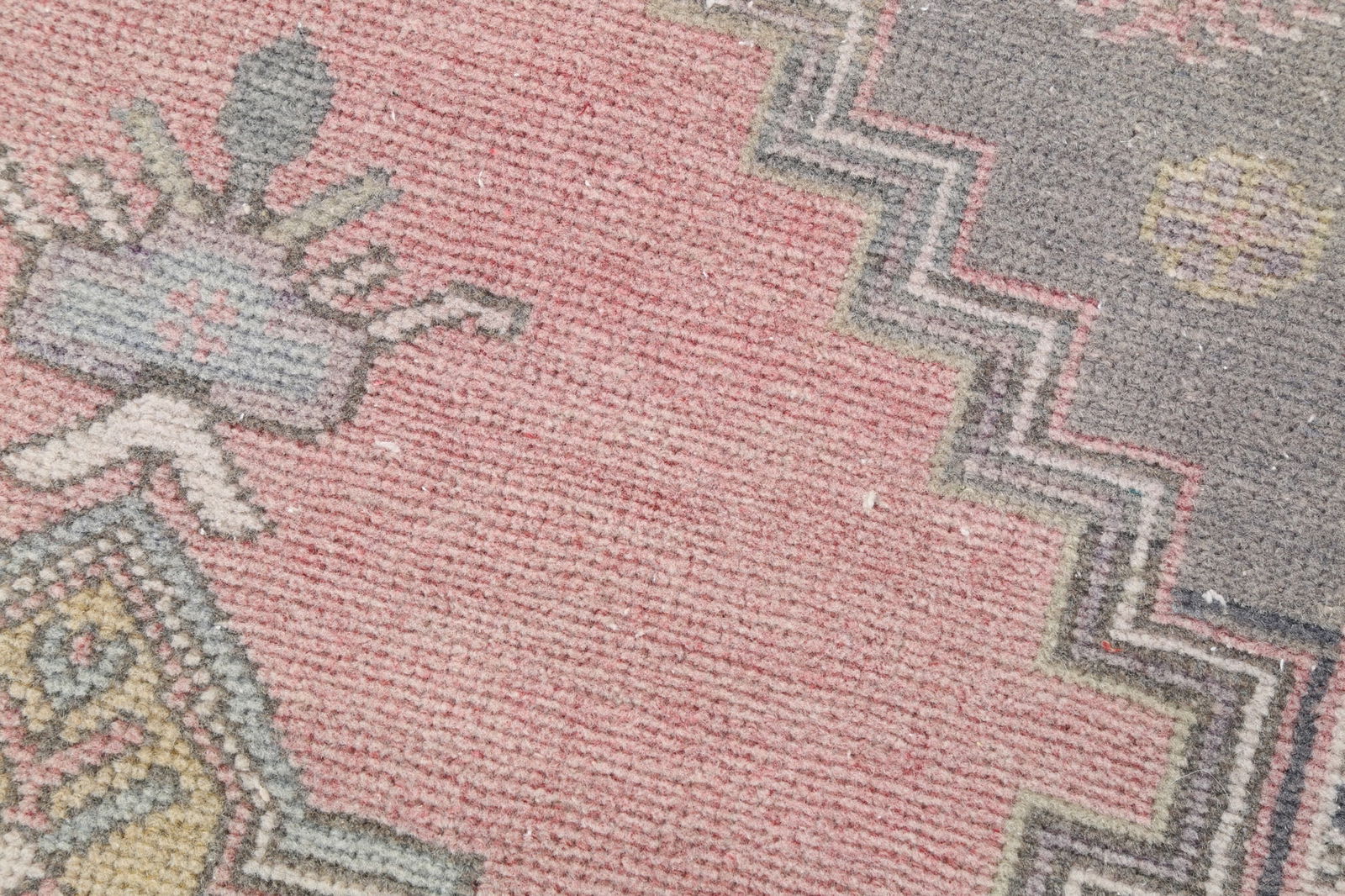 3'8'' x 7'2'' Handmade Vintage Wool Rug - 5025 - 11