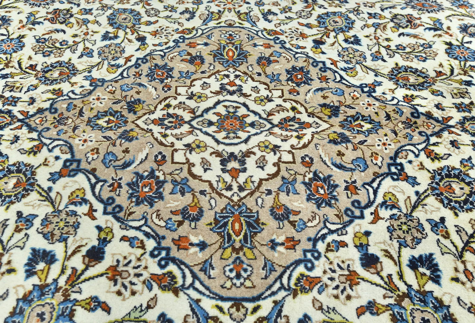 Vintage Cream Floral Traditional 8X12 Kashan Persian Rug - 5