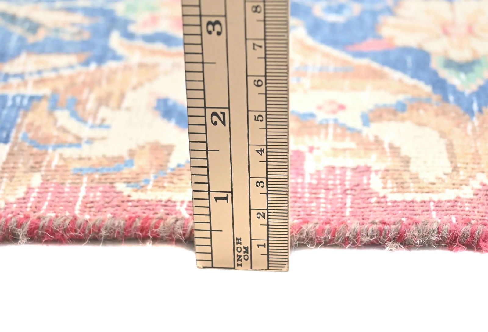 Muted Light Red Floral 6X10 Distressed Vintage Oriental Rug - 10