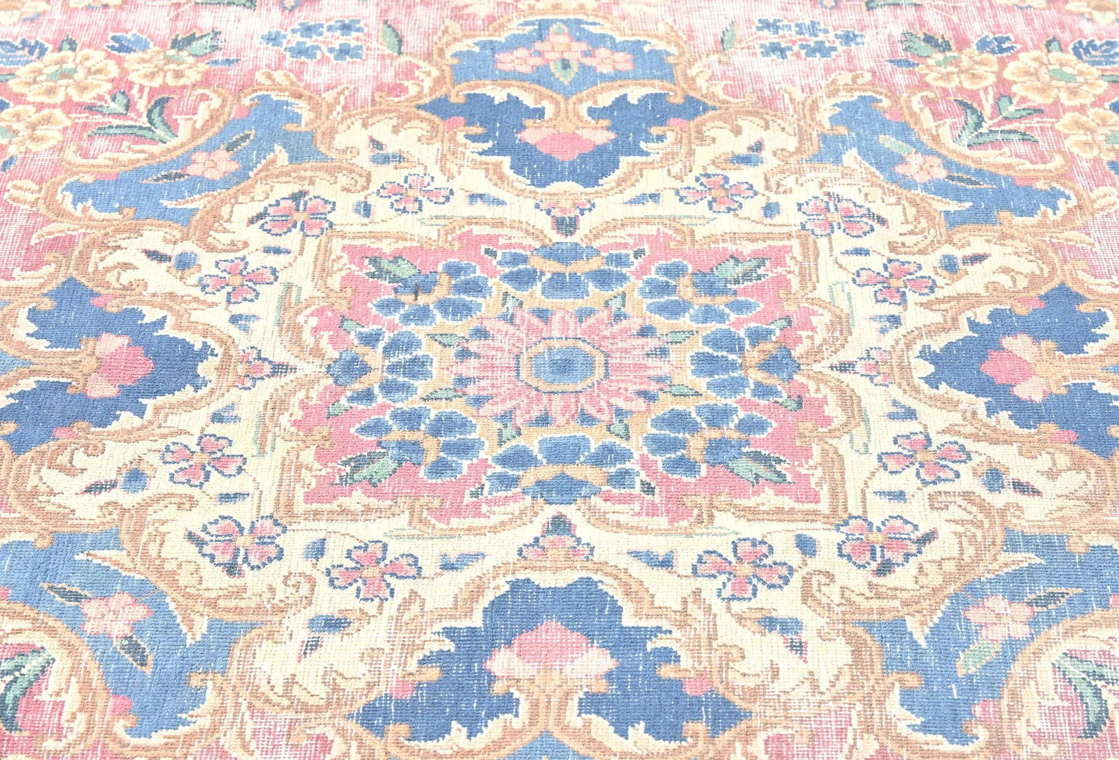 Muted Light Red Floral 6X10 Distressed Vintage Oriental Rug - 5