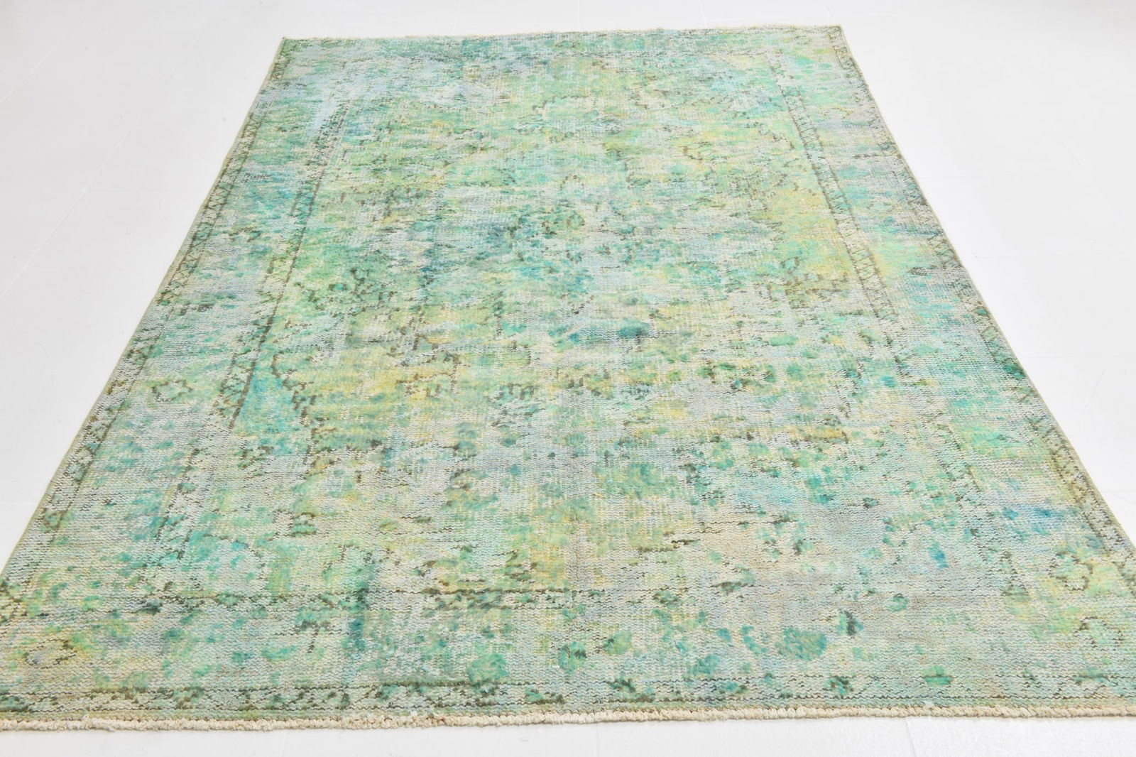 5'6'' x 9'0'' Handmade Vintage Wool Rug - 20133 - 17