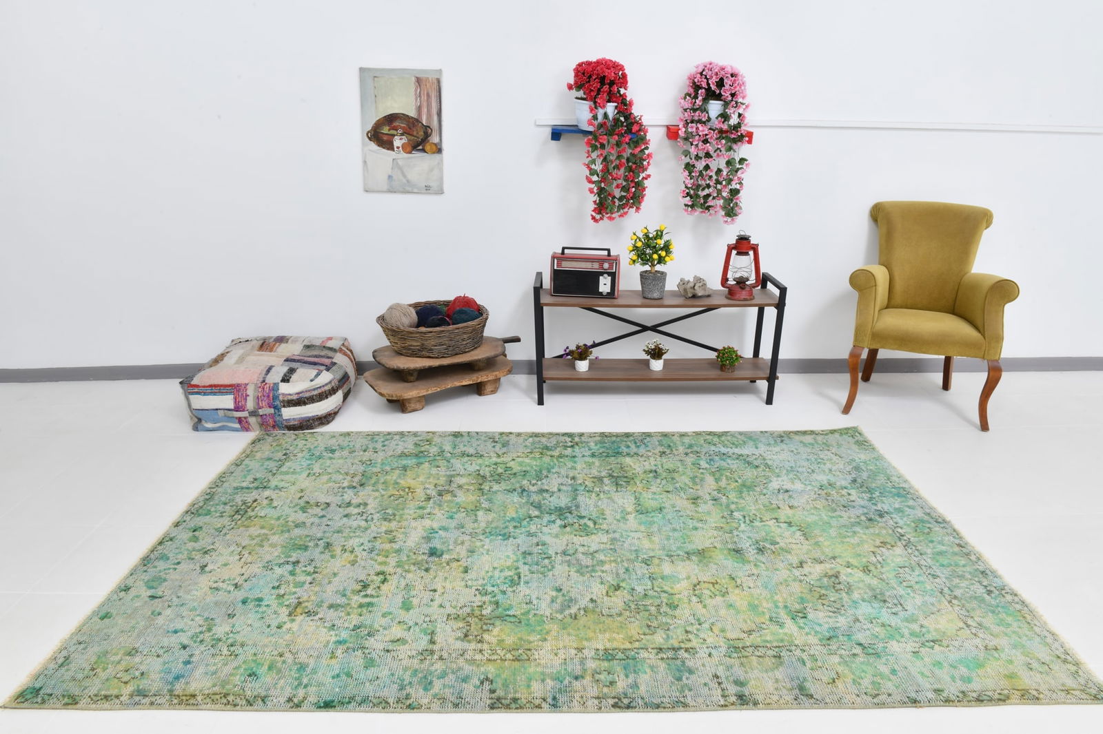 5'6'' x 9'0'' Handmade Vintage Wool Rug - 20133 - 2