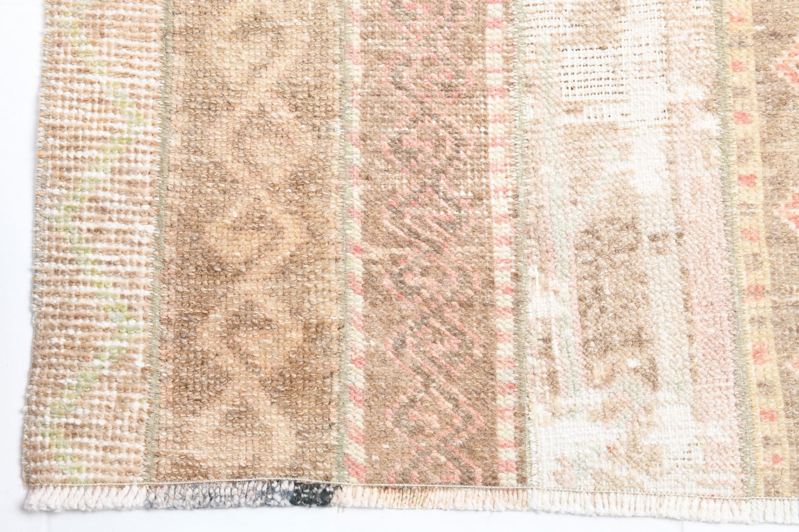 2'3'' x 9'3'' Turkish Vintage Runner Rug - 17380 - 11