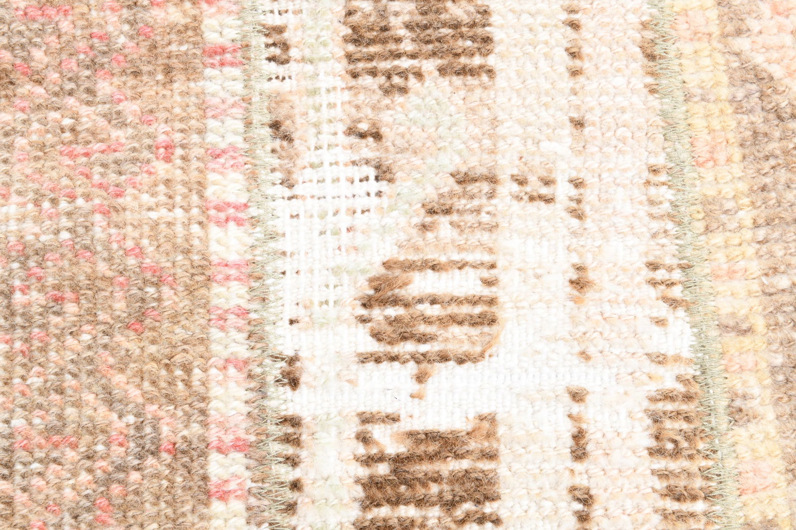 2'3'' x 9'3'' Turkish Vintage Runner Rug - 17380 - 8