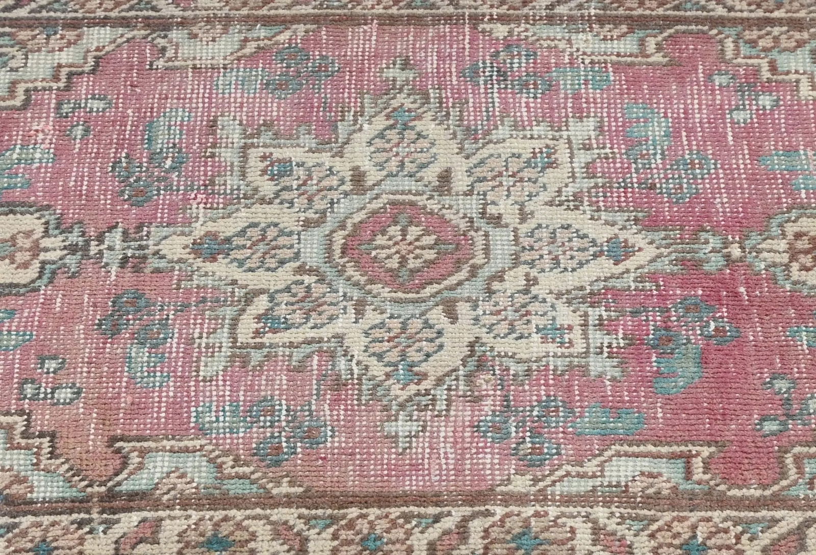 Semi Antique Muted Floral 1'7X2'6 Distressed Vintage Oriental Rug - 5