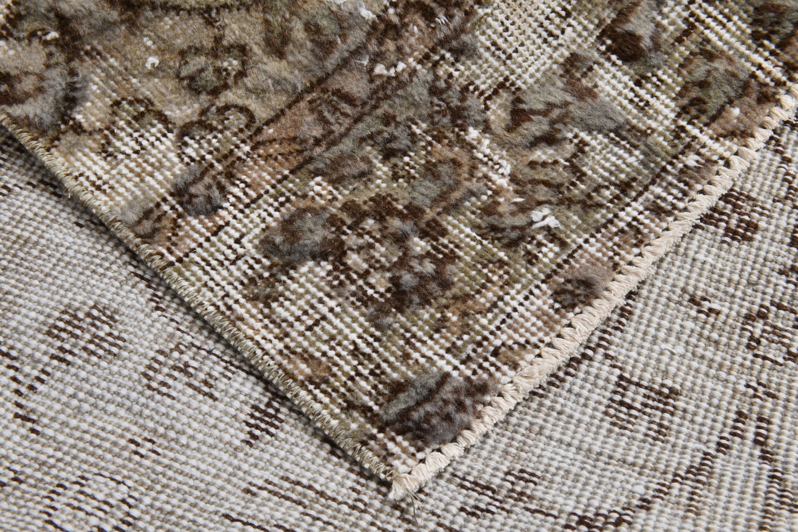 2'7'' x 8'10'' Handmade Vintage Wool Rug - 20340 - 16