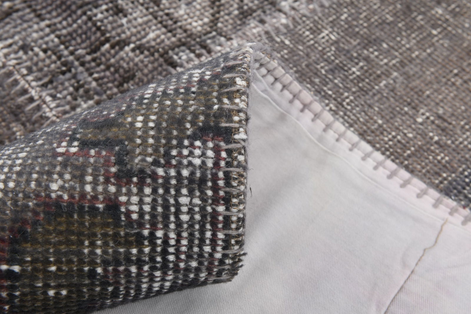 5'4'' x 7'9'' Handmade Vintage Wool Patchwork Rug - 313 - 15