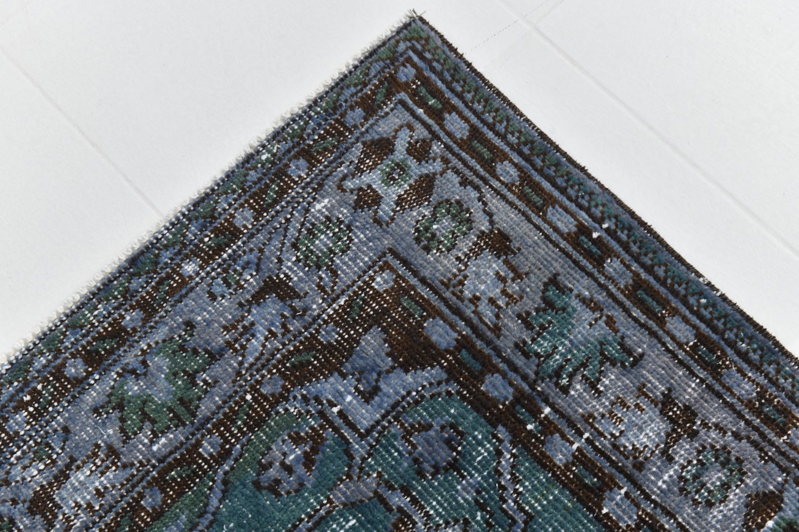 5'0'' x 8'3'' Turkish Vintage Runner Rug - 23247 - 11