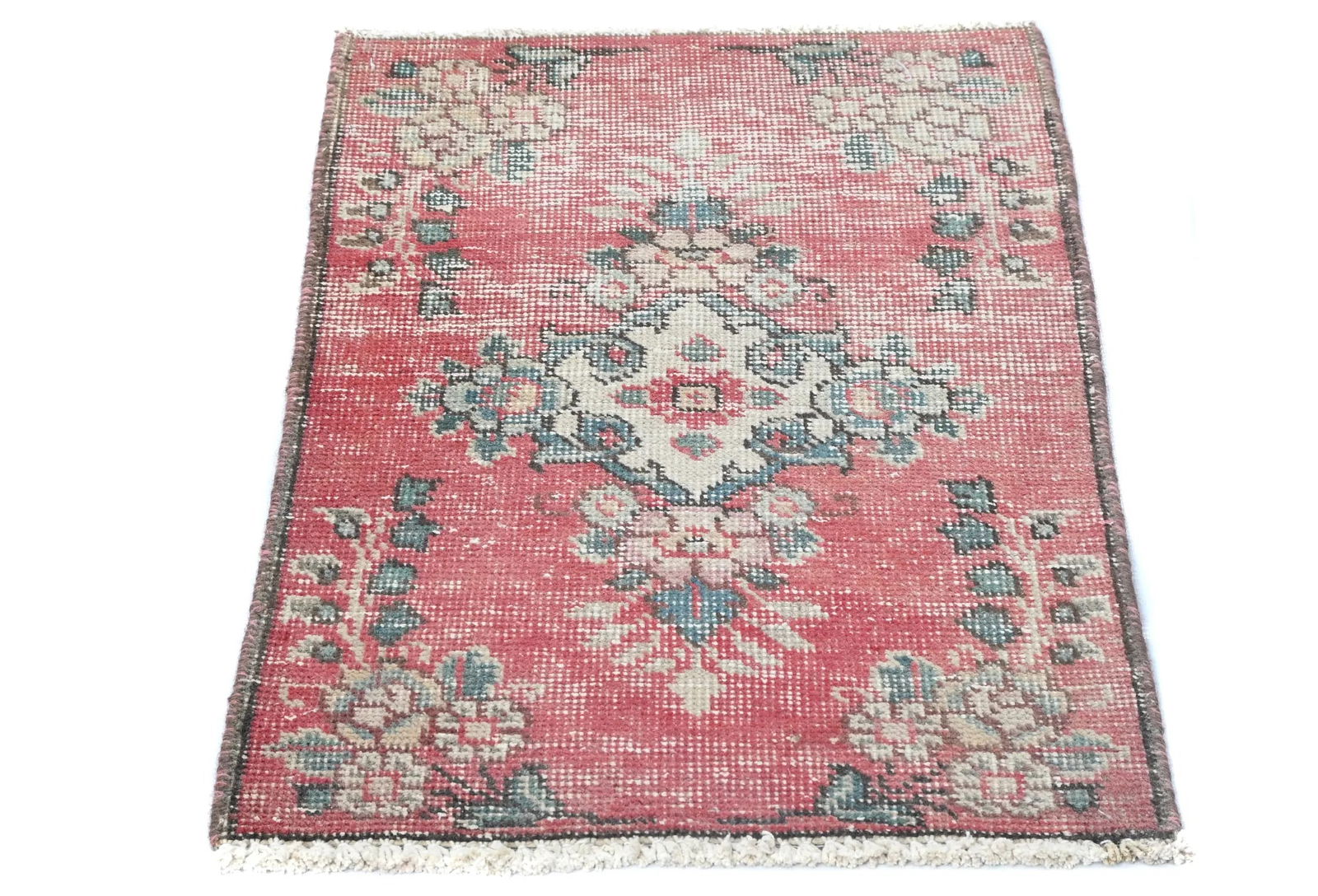 Semi Antique Muted Floral 1'6X2'3 Distressed Oriental Square Rug - 2