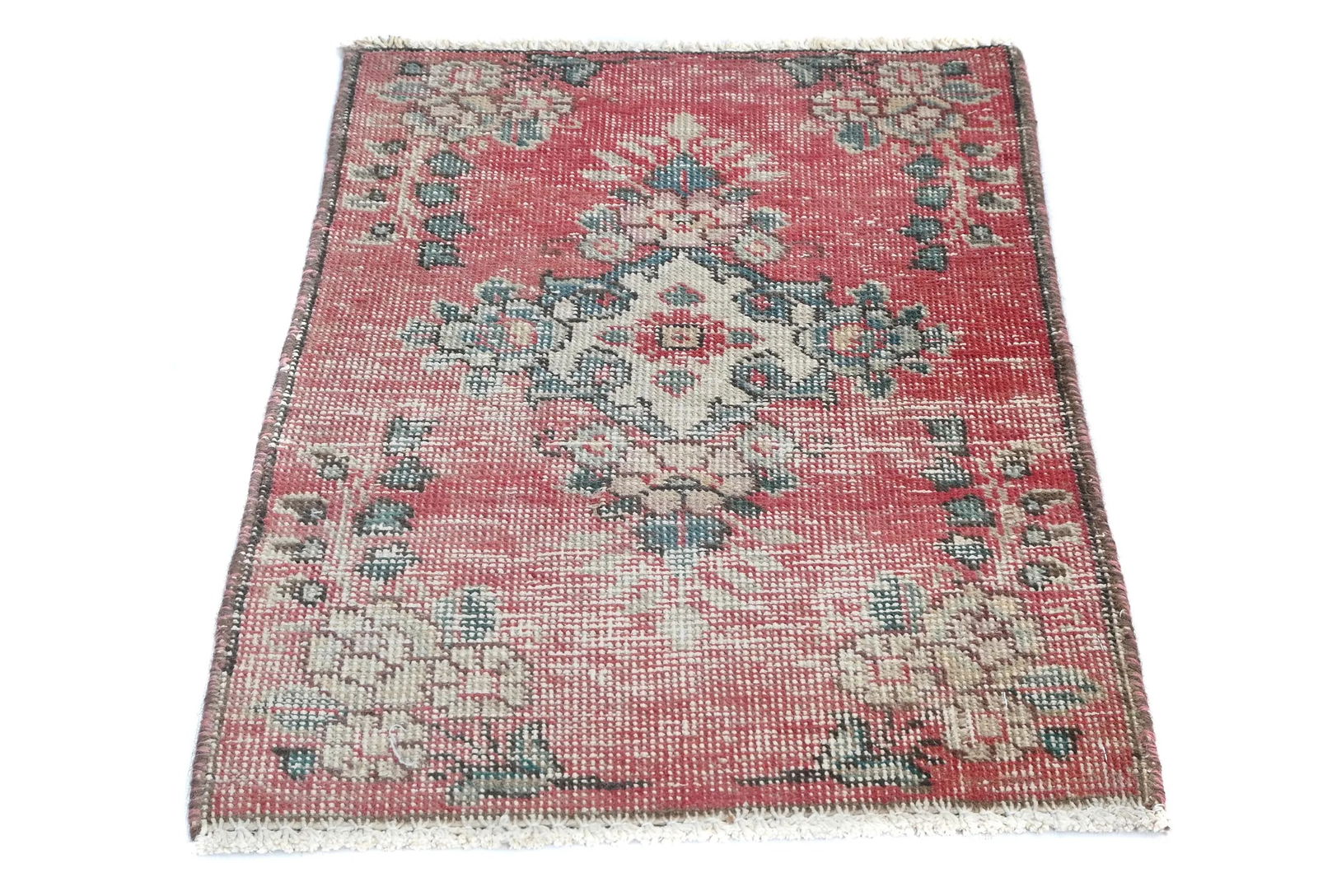 Semi Antique Muted Floral 1'6X2'3 Distressed Oriental Square Rug - 9