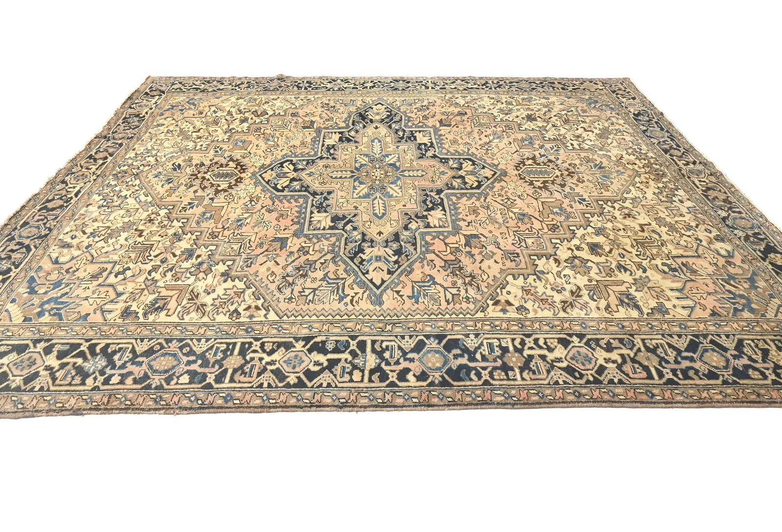 Semi Antique Light Salmon Floral 9'6X10'1 Heriz Persian Rug - 4