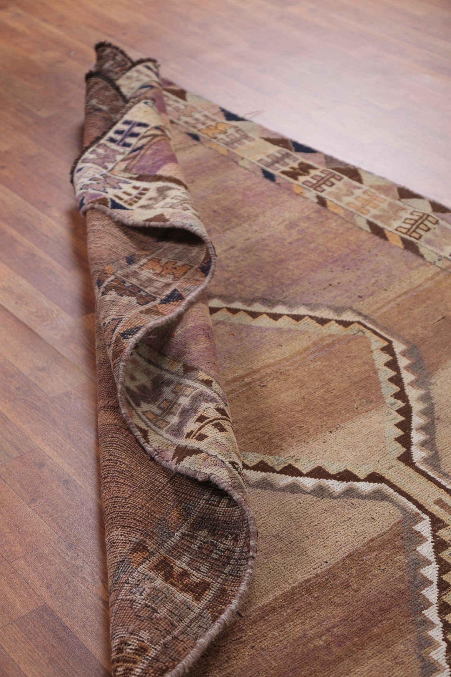 Antique Geometric Gabbeh Persian Area Rug 5x9 - 19