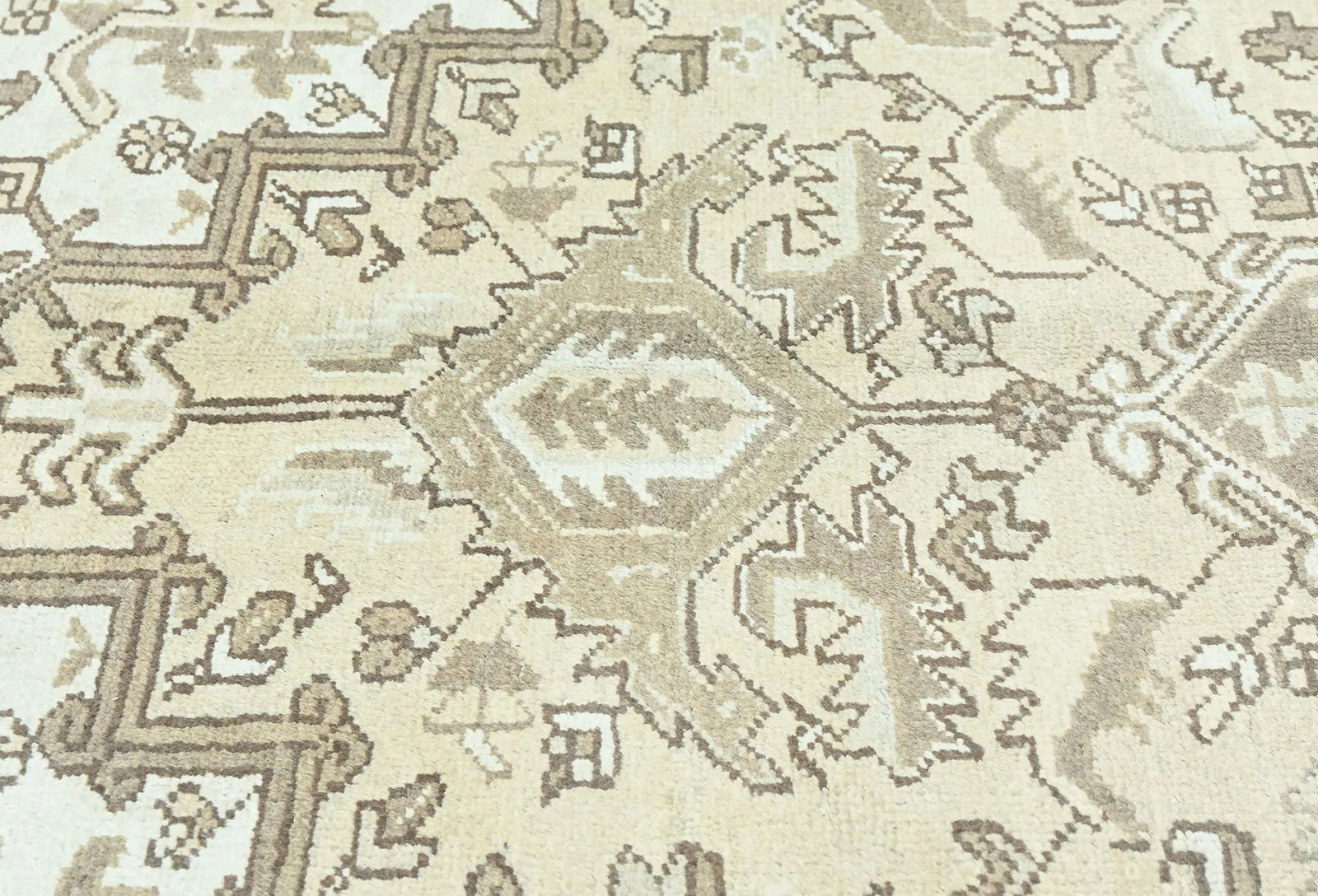 Muted Beige Floral 8X11 Distressed Vintage Oriental Rug - 6