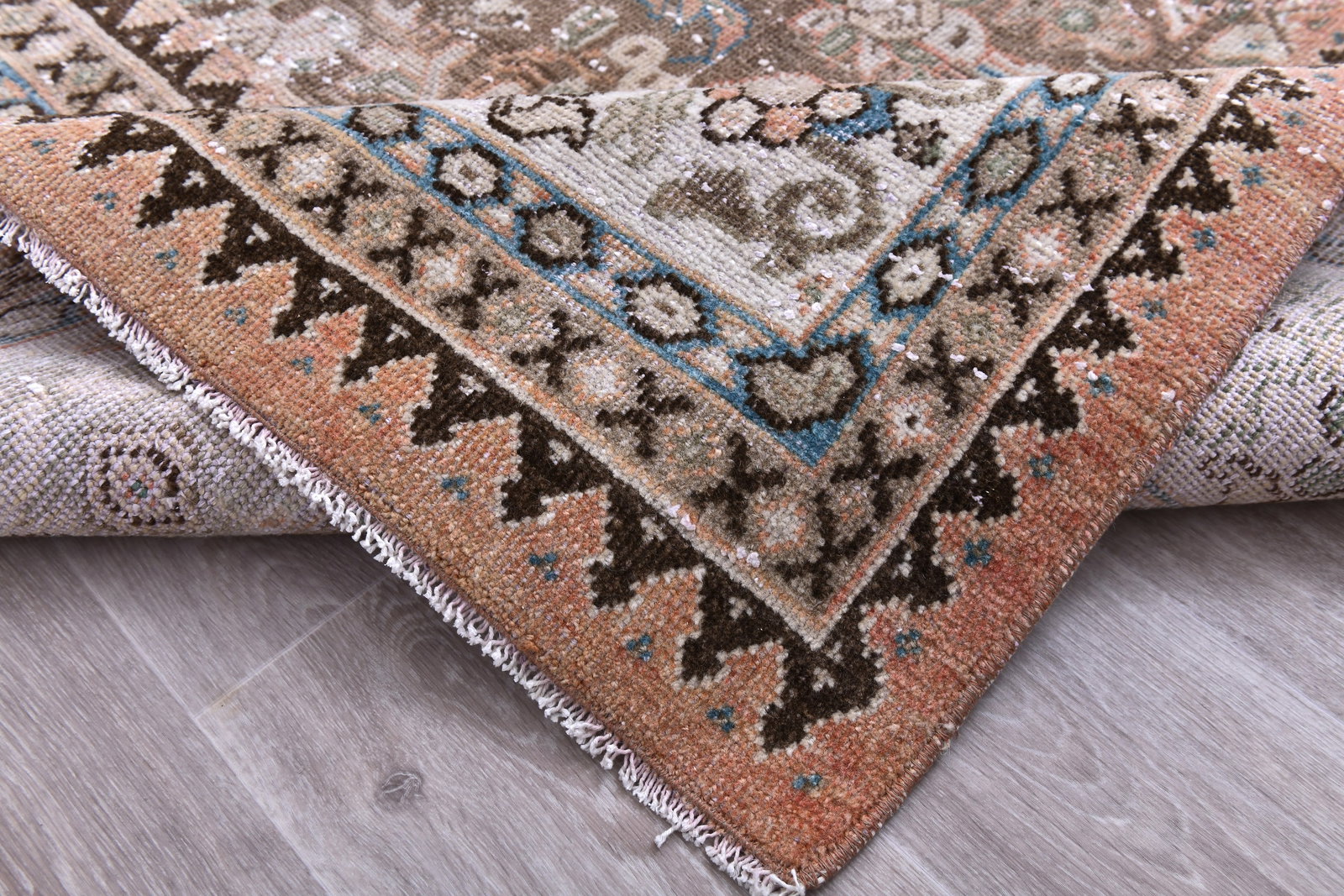 9'5'' x 12'6'' Unique Handmade Vintage Rug - 243562 - 11