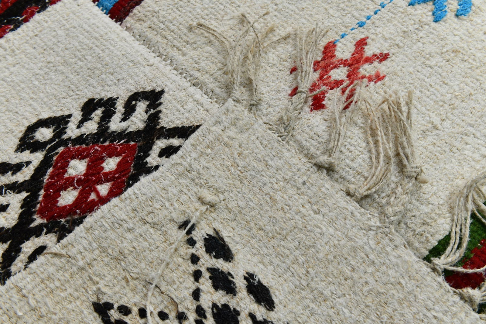 3'5'' x 6'4'' Handmade Vintage Wool Patchwork Rug - 1629 - 12