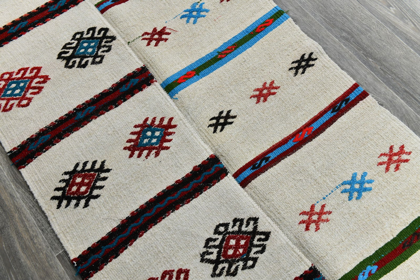 3'5'' x 6'4'' Handmade Vintage Wool Patchwork Rug - 1629 - 6