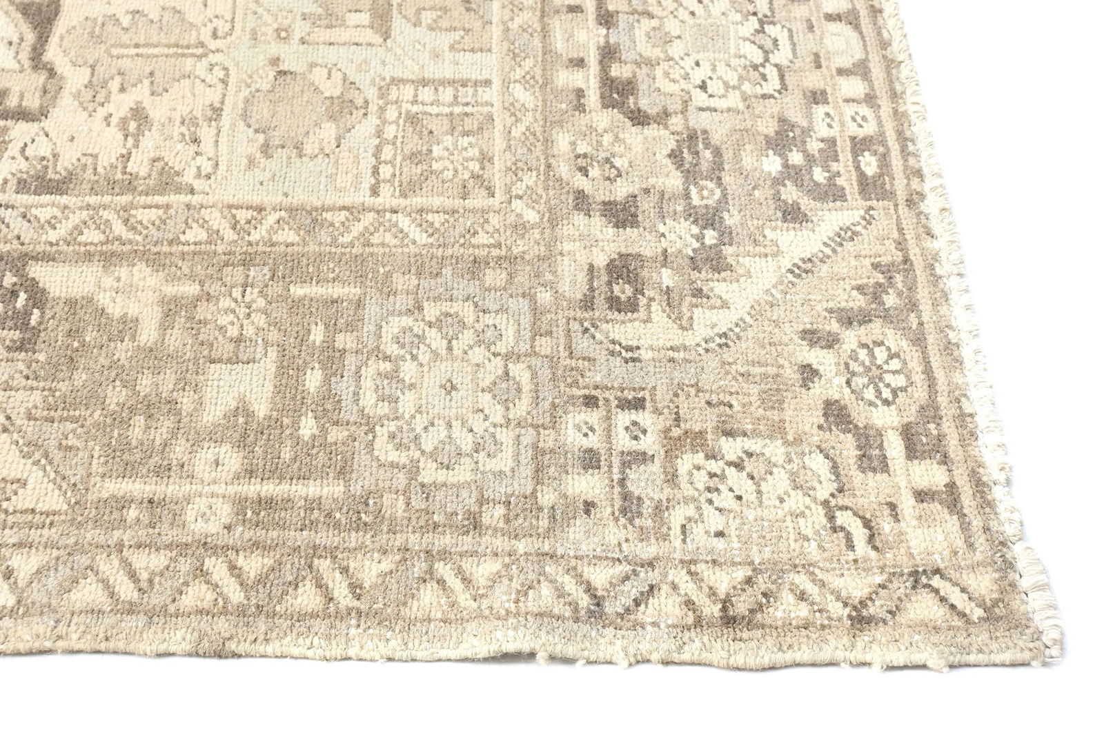 Muted Beige Floral 10X13 Distressed Vintage Oriental Rug - 8