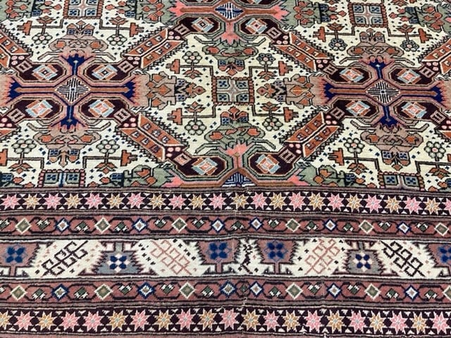 Antique Caucasian Design Large kaysari rug-5002 - 5