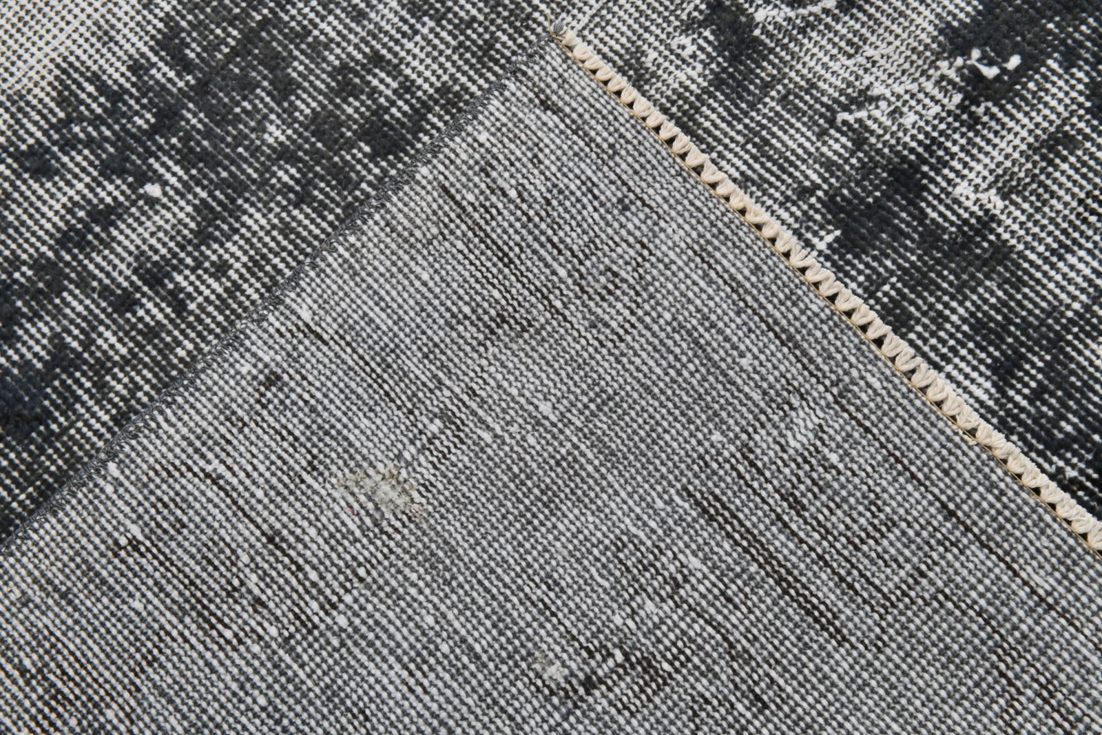 5'1'' x 8'2'' Handmade Vintage Wool Rug - 22443 - 14