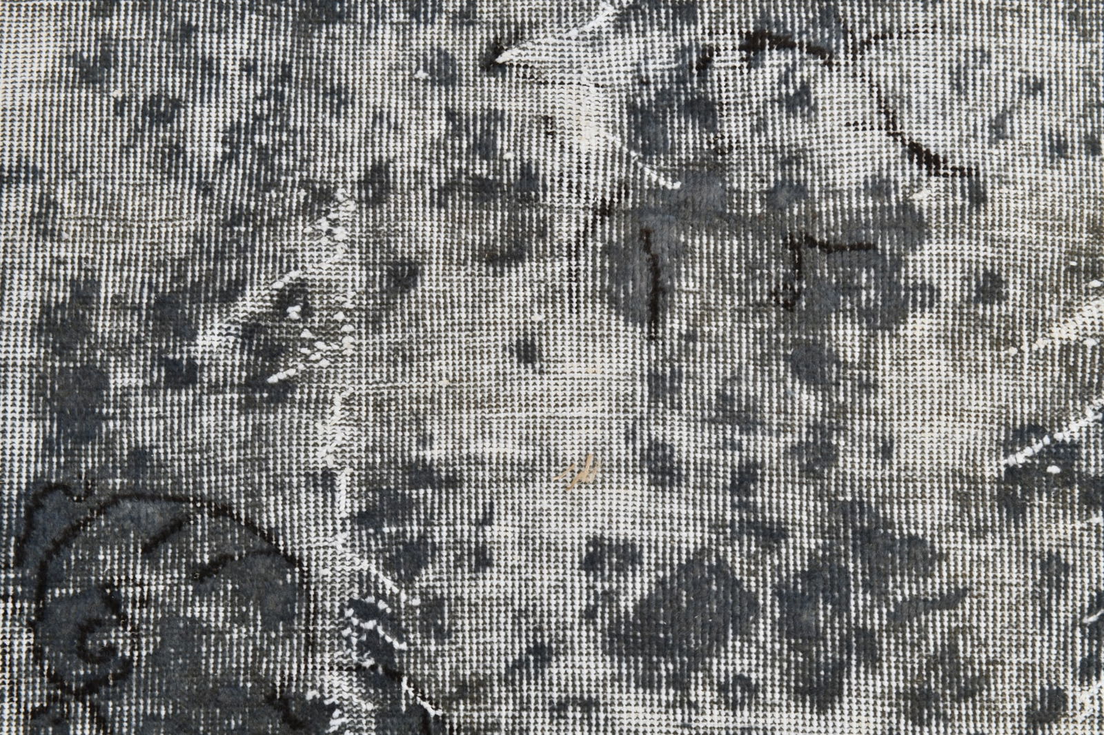 5'1'' x 8'2'' Handmade Vintage Wool Rug - 22443 - 8