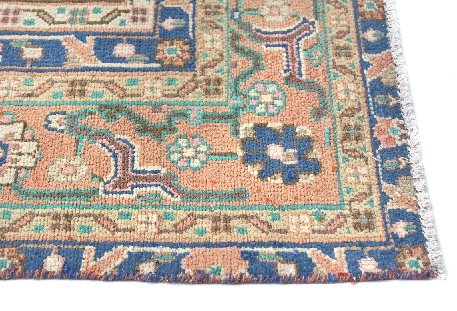 Semi Antique Muted Brown Floral 6X10 Distressed Oriental Rug - 8