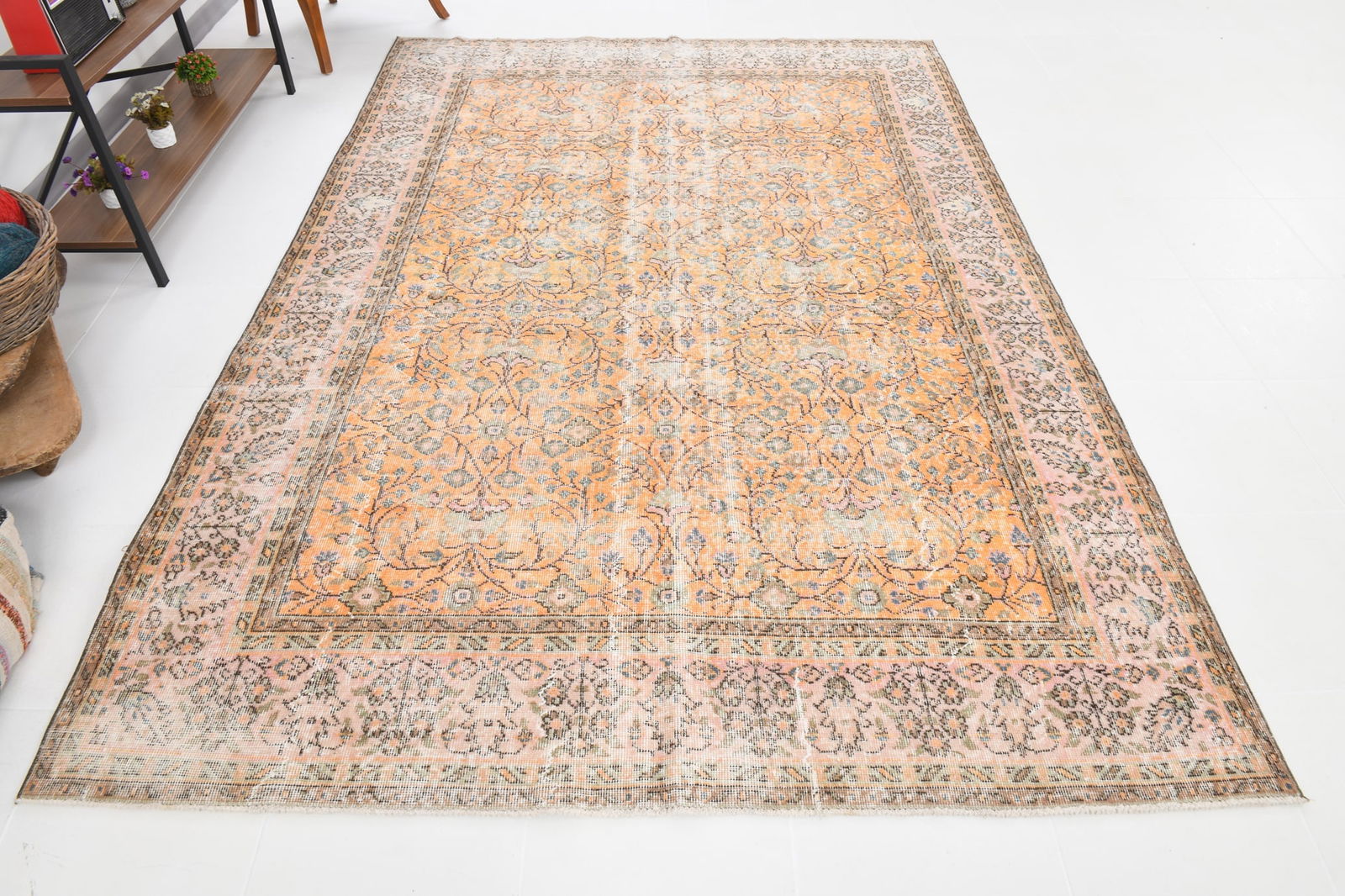 6'8'' x 9'8'' Handmade Vintage Wool Rug - 7062 - 5