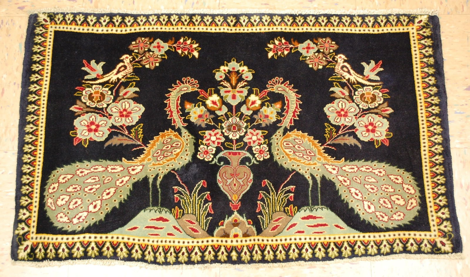 PERSIAN -KESHAN RUG 1'9" x 3'. - 2