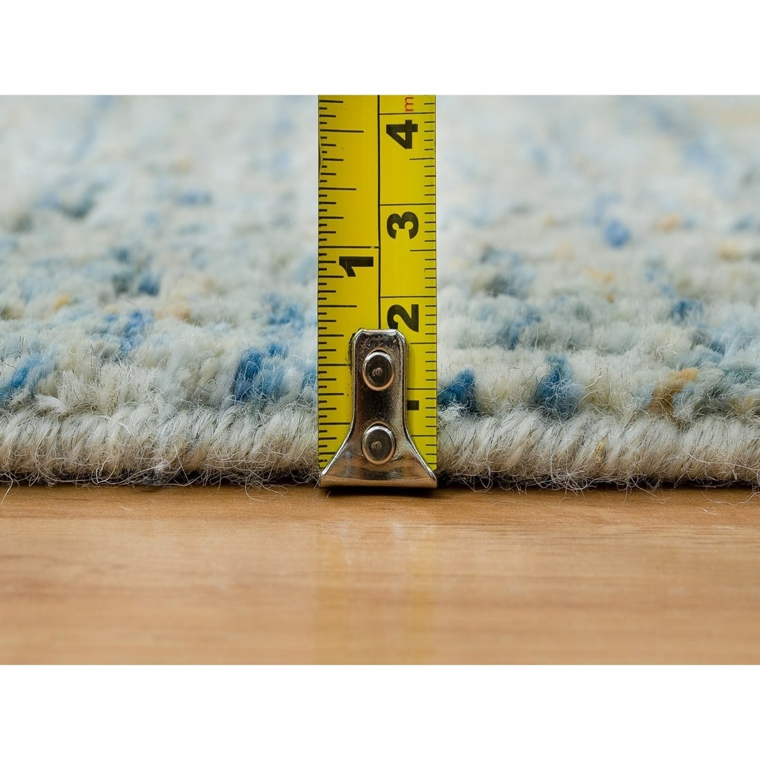 Gray Modern Jacquard Hand Loomed Wool and Silk Runner Oriental Rug - 7