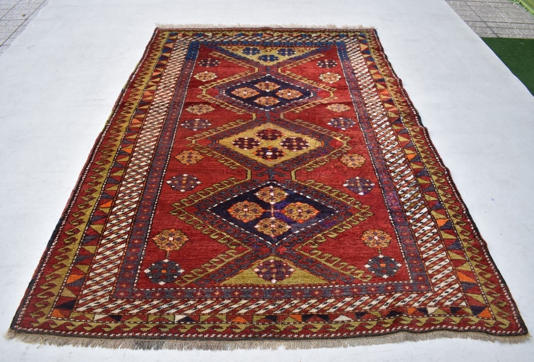11112 CAUCASIAN LORI CARPET: 2.08 × 1.47 m (3.06 m²) - 2