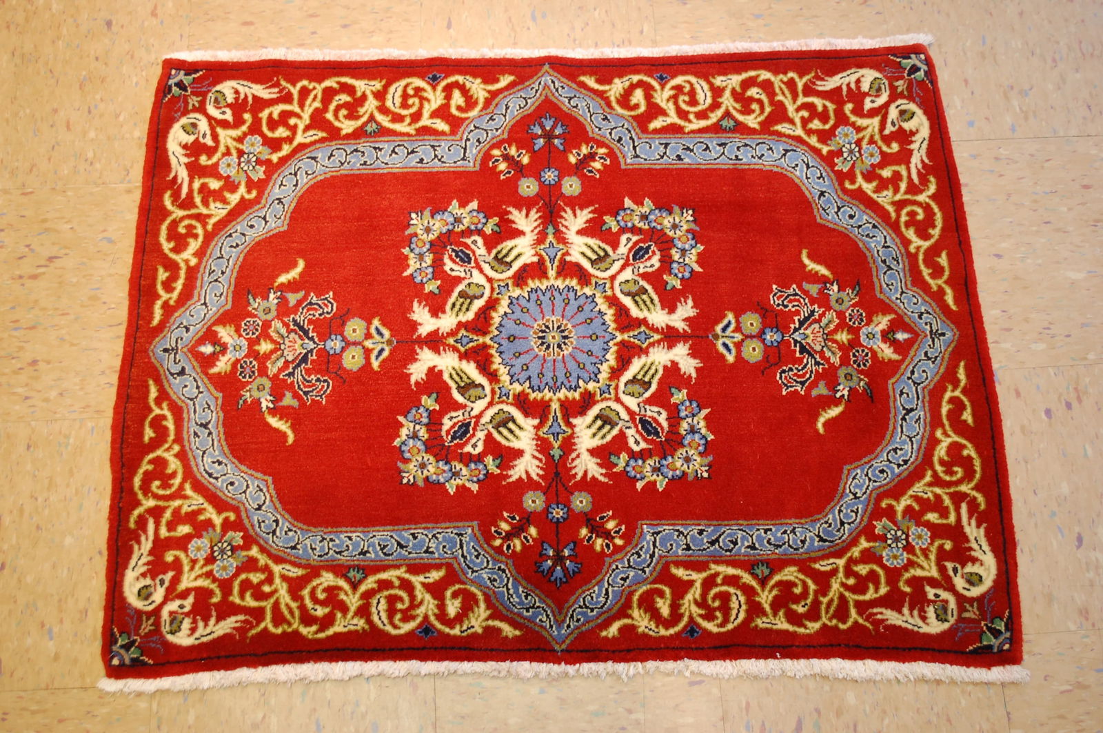 PRSIAN KESHAN RUG 2.6x3.4 MUST SEE (1 of 9)