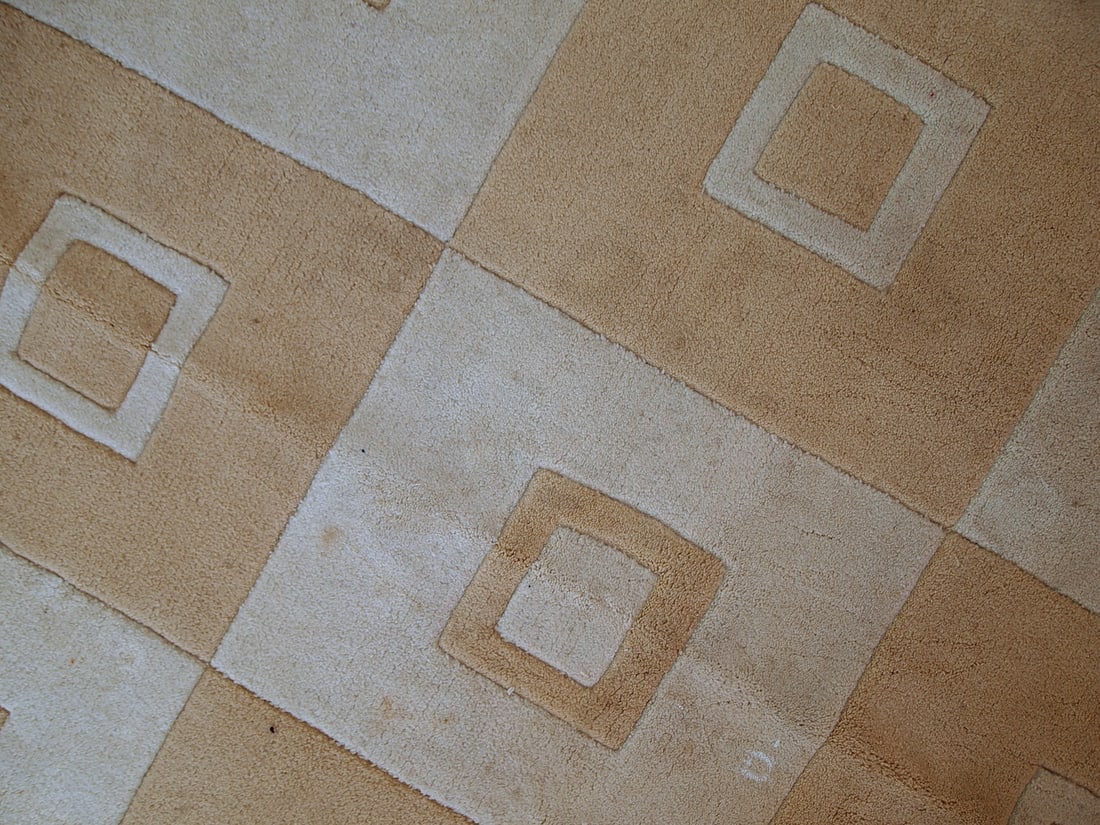 Handmade vintage Chinese Modern rug 3.9' x 5.9' (120cm x 180cm) 1980s - 4