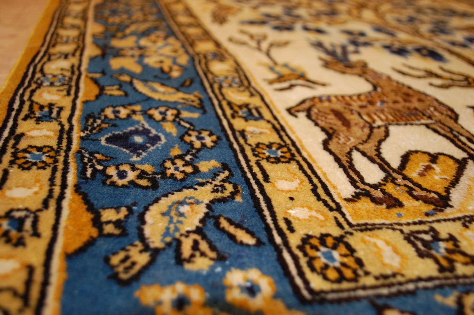 Persian QUME RUG 2'7" x 4'3" - 13