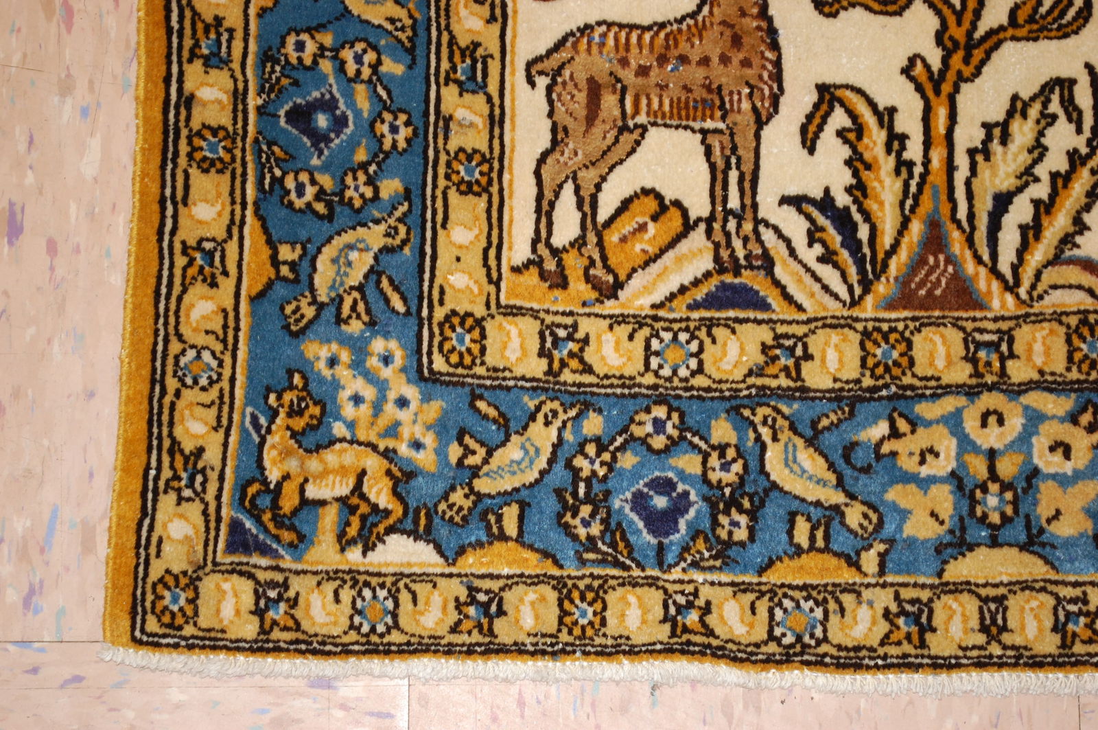 Persian QUME RUG 2'7" x 4'3" - 6