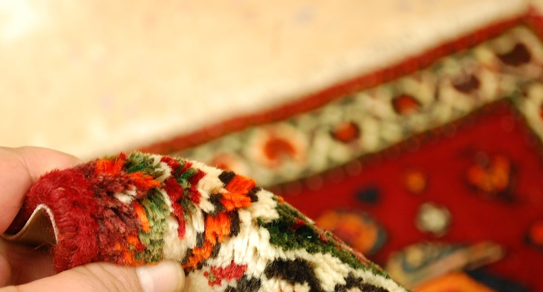 Persian SHIRAZ RUG 2'2" x 2'2" - 5