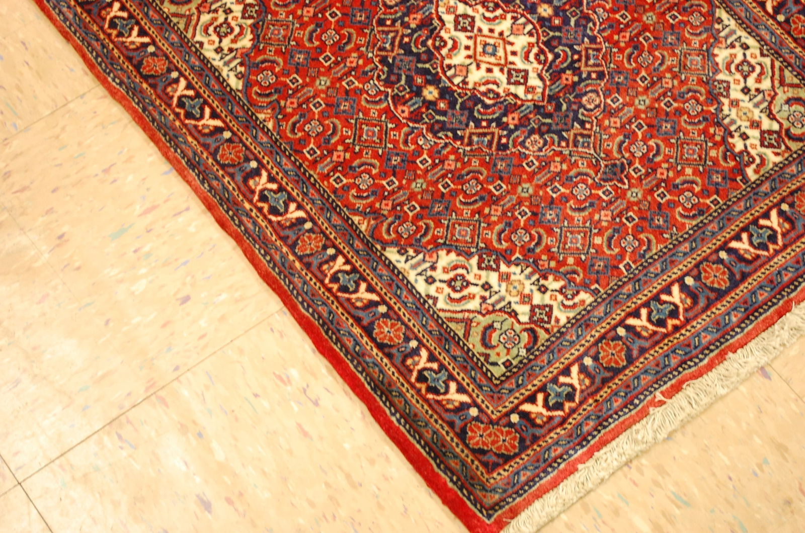 PERSIAN SARUK RUG 2' 2" x 2' 6" - 7