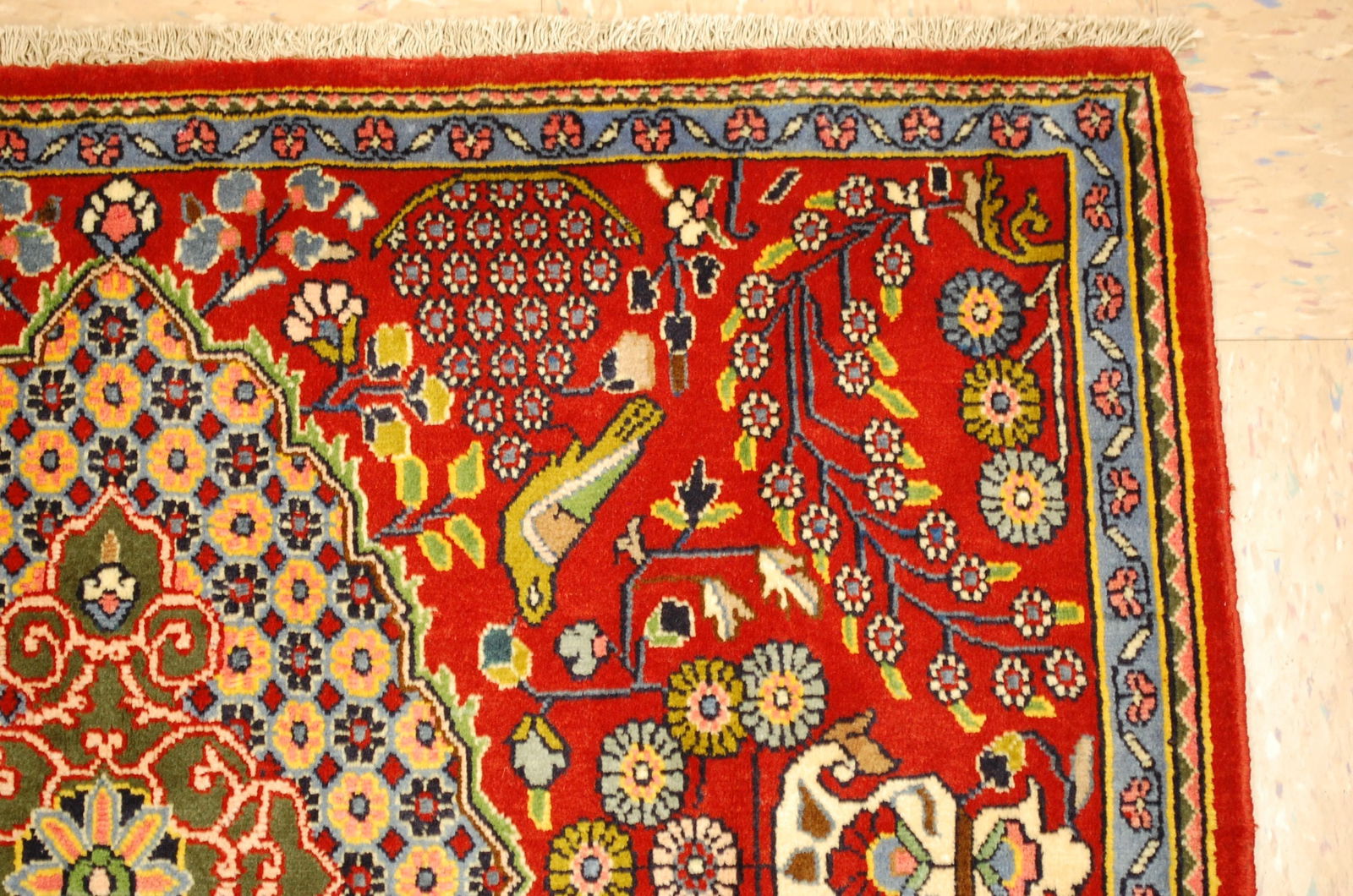 Persian QUME RUG 2'7" x 3'5" - 6