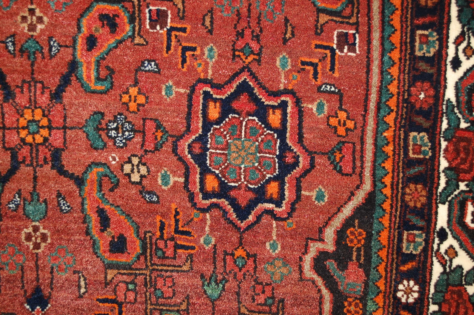 PERSIAN BIJAR RUG 5' x 9' - 10