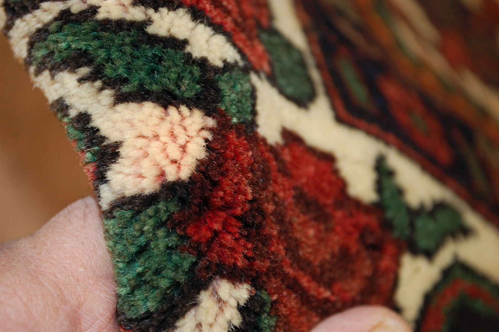 PERSIAN BIJAR RUG 5' x 9' - 15