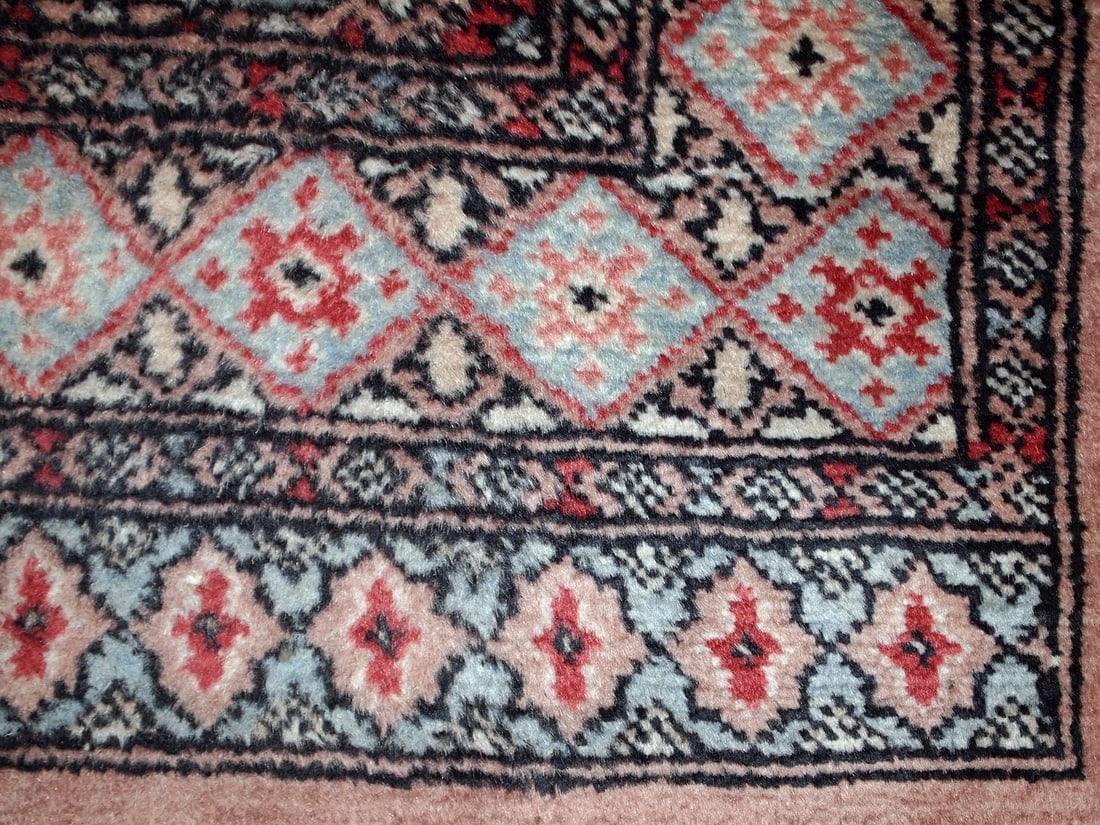 Handmade vintage Uzbek Bukhara rug 2.6' x 3.8' (81cm x 118cm) 1960s - 6