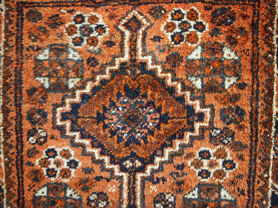 Handmade antique collectible Persian Shiraz bagface 2.6' x 2.8' ( 81cm x 85cm ) 1900s - 3