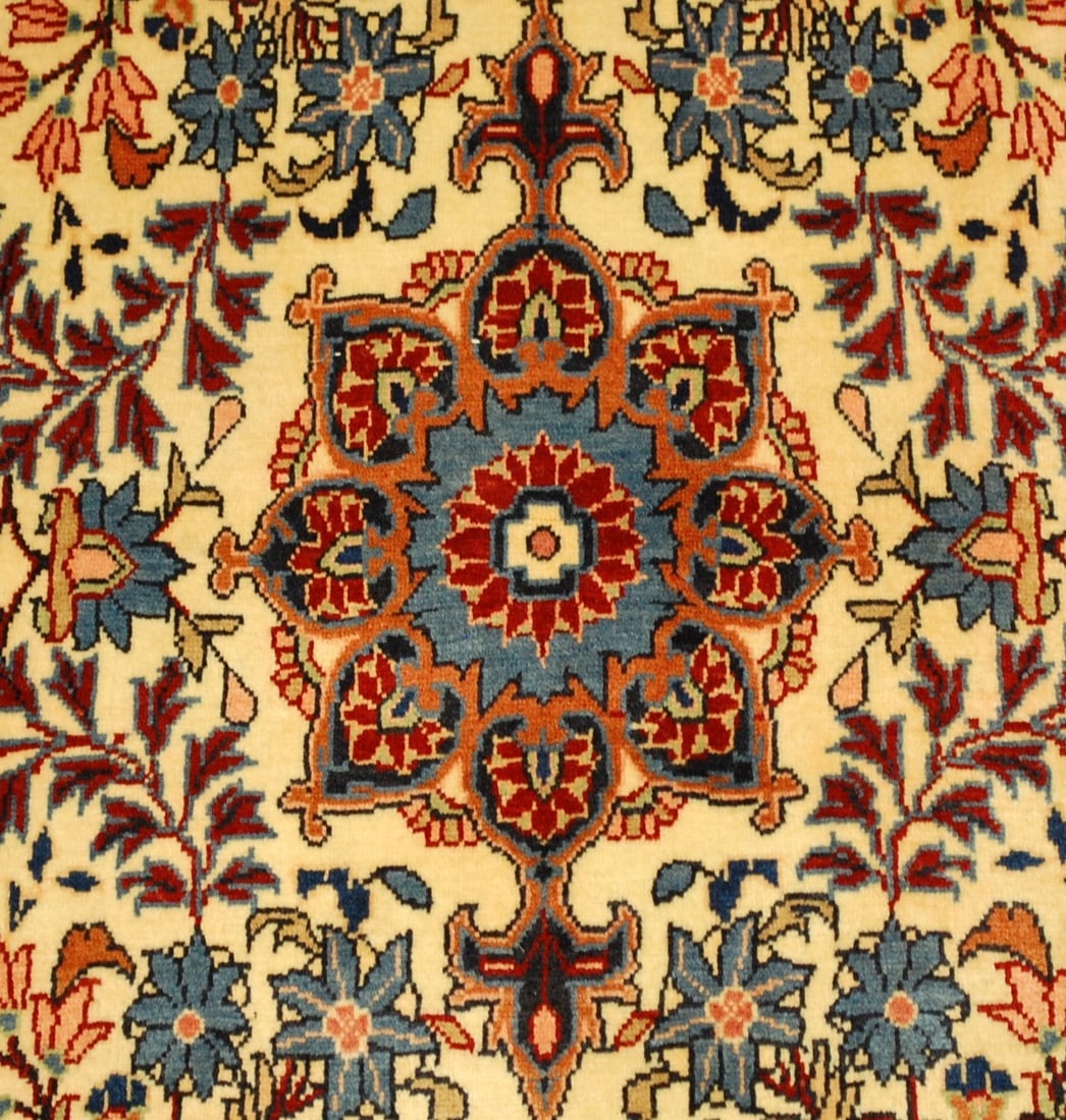 Persian Bijar Rug 2'6" x 3'8" - 10
