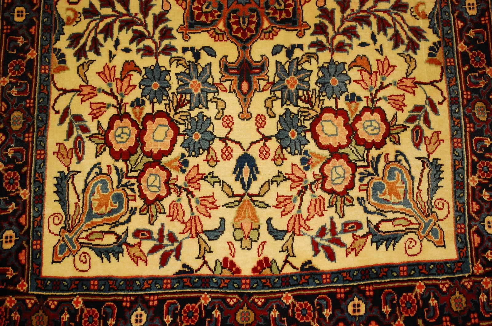Persian Bijar Rug 2'6" x 3'8" - 6