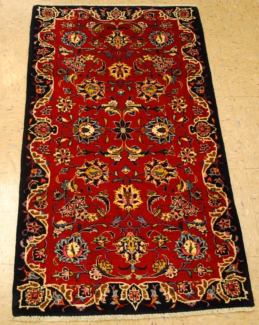 PERSIAN KESHAN RUG 2'5" x 4'1" - 2